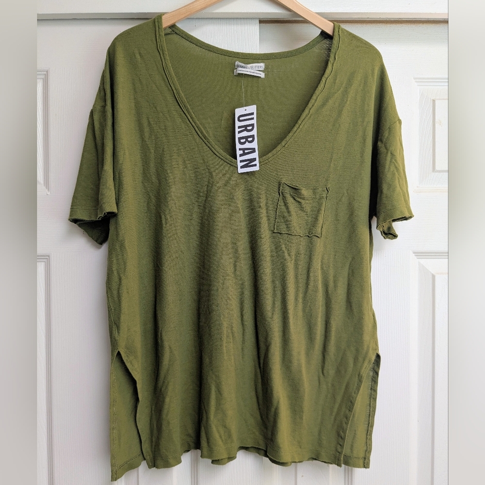 Urban Outfitters Moss Green Short Sleeve Tee 100% Cotton